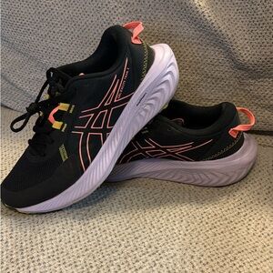 ASICS Women’s Gel-Excite Train 2 Running Shoes